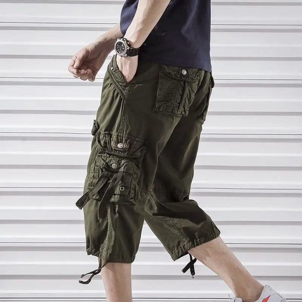 Y2K Vintage Camouflage Cargo Shorts – Bold, Oversized & Street-Ready!