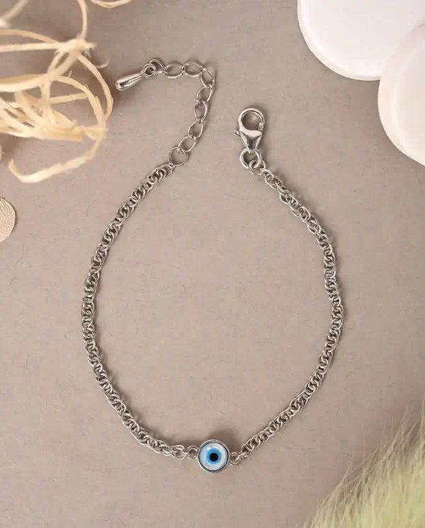 Beautifull Silver Evil Eye Chain Bracelet For Women Size 10X7.9X3.1