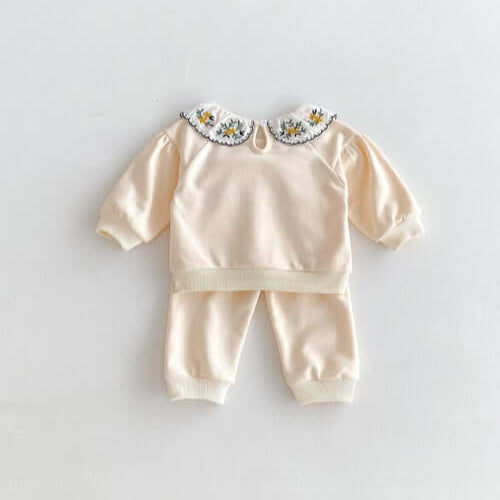 Cute and Versatile Two-Piece Set: Flowers Embroidered Collar Top