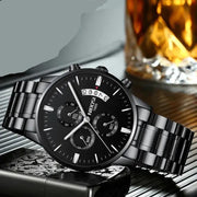 Introducing the Epitome of Elegance: The Men's Luxurious Gold Wristwatch!