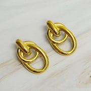 Linked Rings Golden Earrings – Effortlessly Chic & Elegant