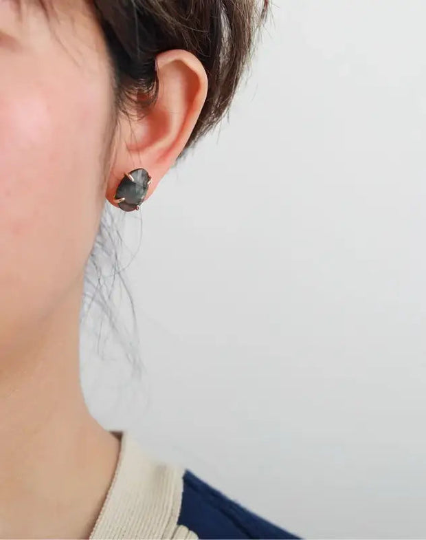 Mystical Glow: Labradorite Stud Earrings