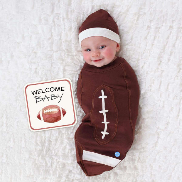 The BABYjoe Cocoon Swaddle provides a snug, womb-like experience for newborns