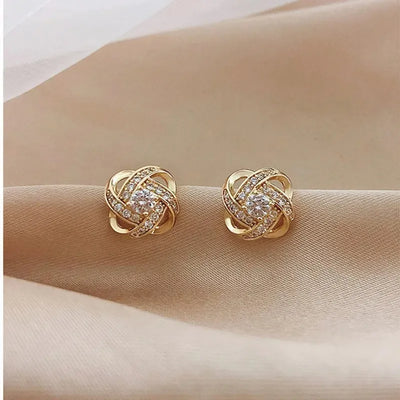 New Exquisite Shiny Zircon Heart Flower Earrings Korean Elegant Square Geometric Crystal Earrings for Women Fashion Jewelry Gift